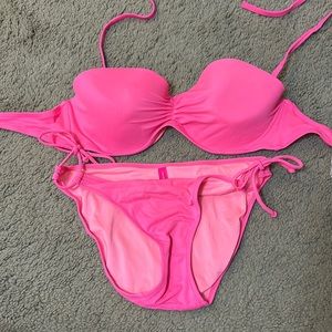Victoria’s Secret 34DD/mediun
